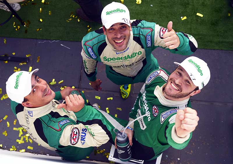 Ponte, Canapino y Alonso celebrando en el podio de Buenos Aires. 