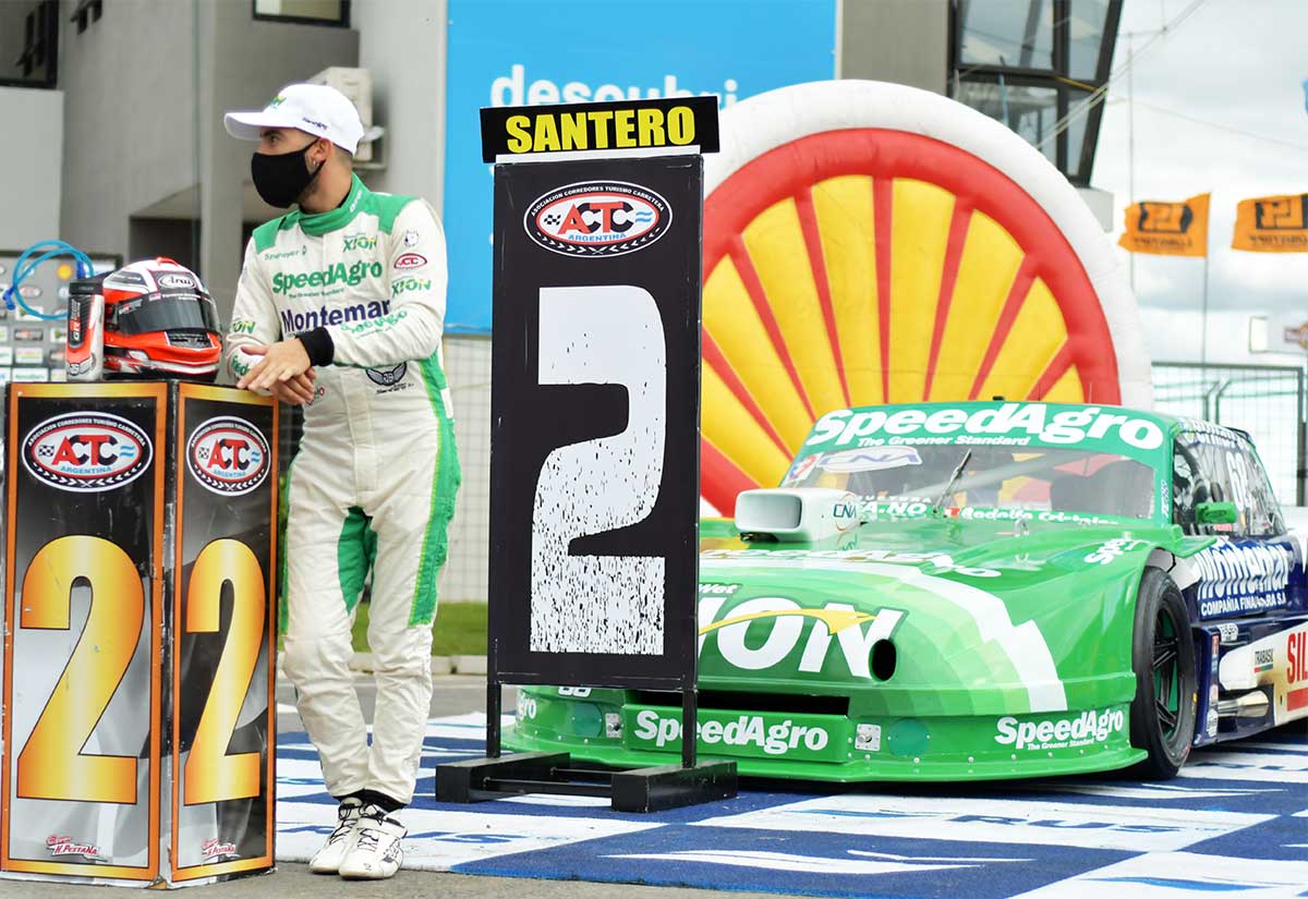 Santero en boxes.