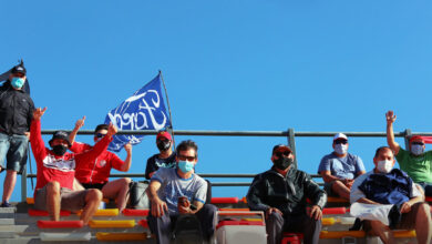 Público en tribunas.