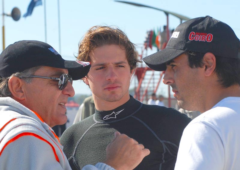 Cuervo, Giallombardo y Ponce hablando en boxes