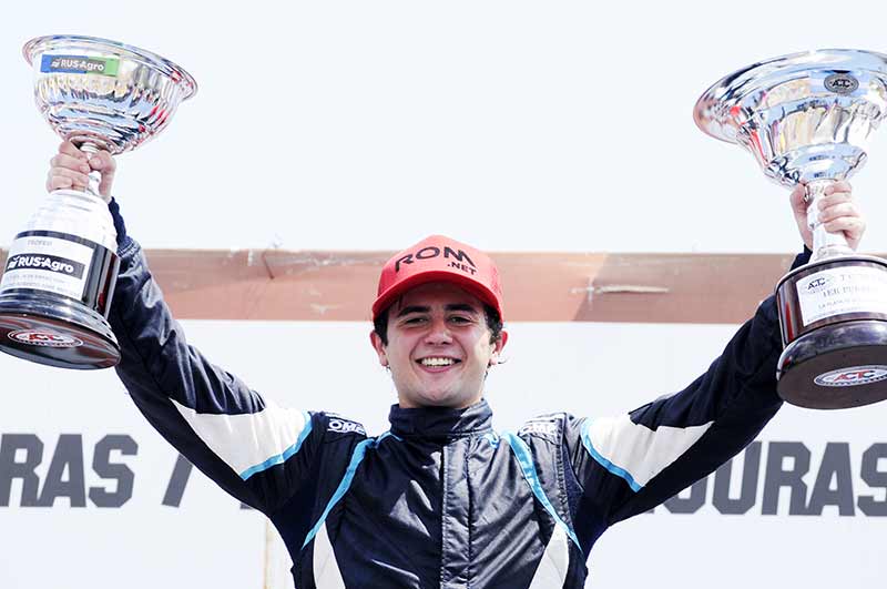 Ochoa celebra su 1º triunfo en TCM