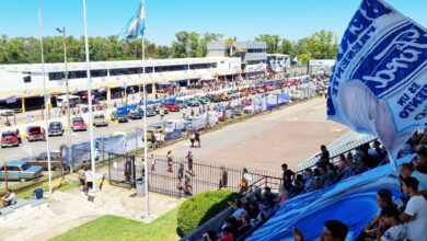Ford Falcon en autódromo de Buenos Aires.