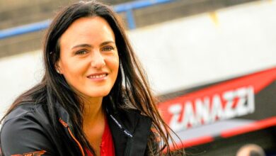 Ianina Zanazzi en boxes