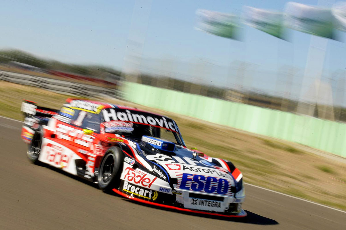 Mariano Werner con el Ford en Neuquén.