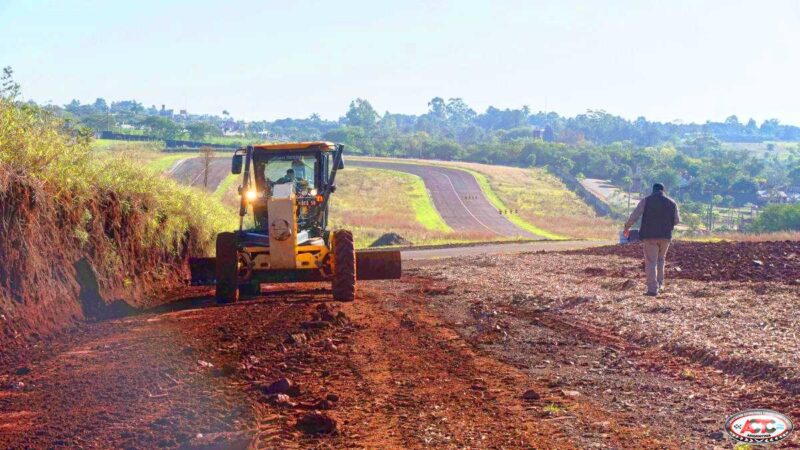 Grúas trabajan en Posadas