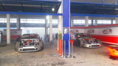 Los Chevrolet de Canapino en los boxes