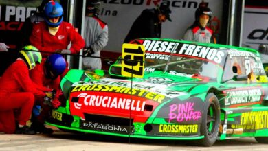 Cambio de neumático para el Ford de De Benedictis