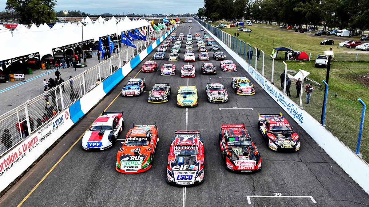 Autos de TC en Rafaela.