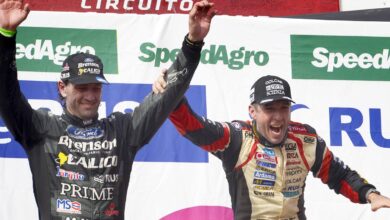 Moriatis y Silva festejando en el podio.