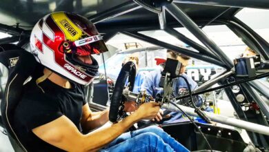 Ardusso sentado en el Torino del Maquin Parts.