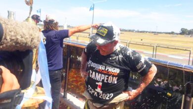 Martínez en el podio del campeonato