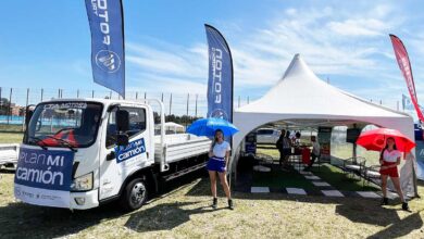 Stand de CVN Motors en Rosario.