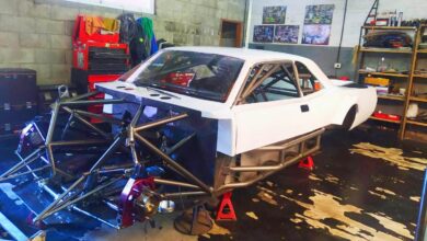 El Dodge de Craparo en el taller del Hnos. Álvarez Motor Sports