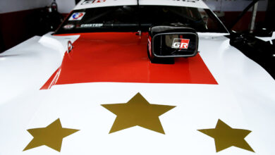 Trompa del Toyota Camry de Rossi.