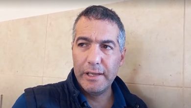 Iuliano hablando.