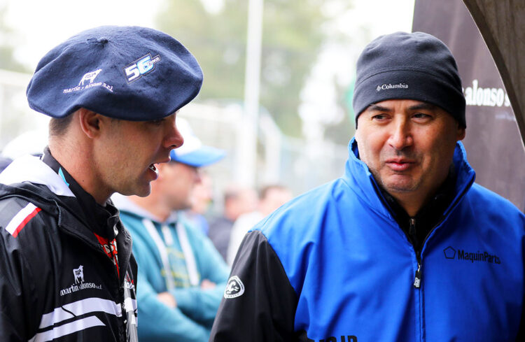 Todino y Soljan hablando.