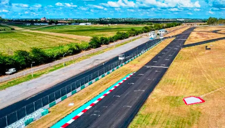 Foto aérea del autódromo de Soriano