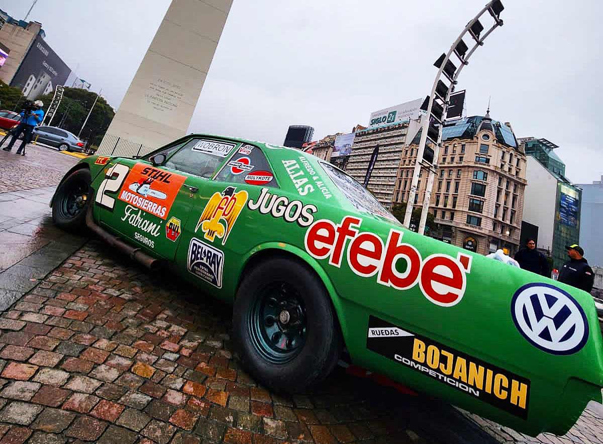 Dodge de Johnny De Benedictis.
