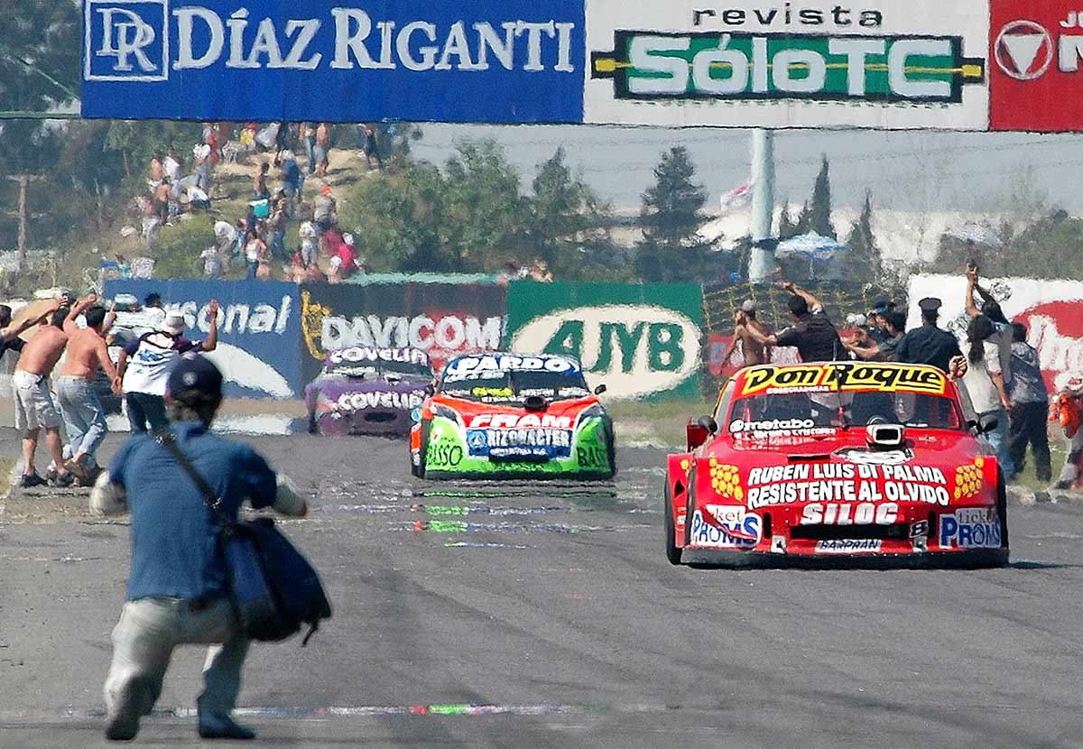 Llegada del Torino de Di Palma en Buenos Aires.