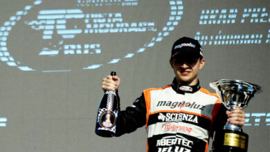 Gastón Iansa en el podio del TC Pista Mouras.