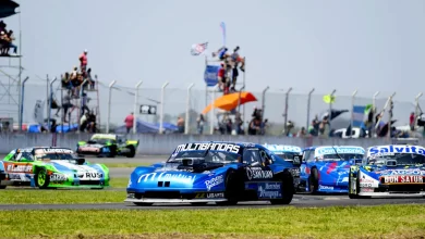 Chevrolet de Tobías Martinez liderando en Rafaela