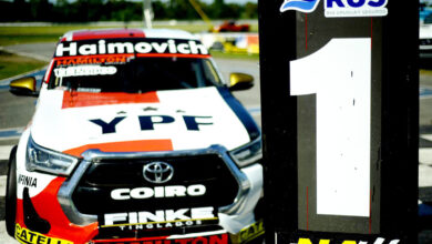 Toyota de Werner con el cartel de 1.