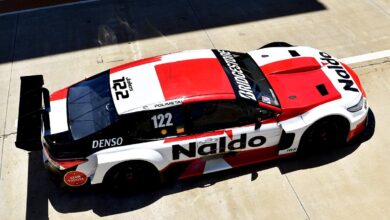 Vista desde arriba del Toyota Camry.