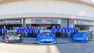 Los boxes del Azar Motorsport.