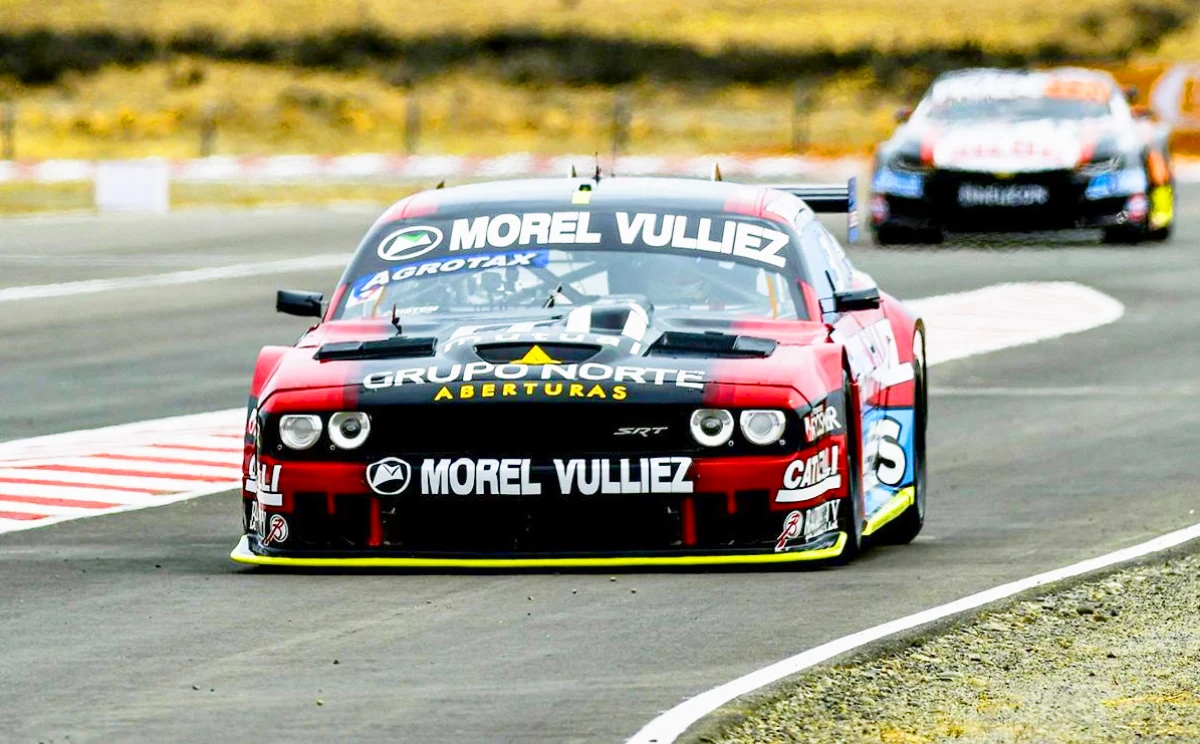 Dodge Challenger de frente