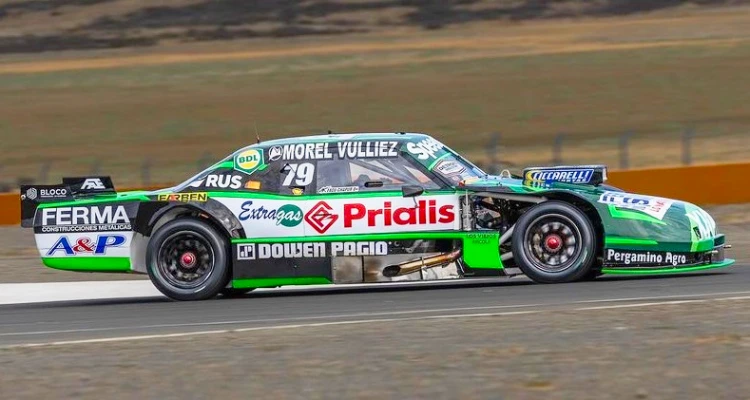 Dodge de Chapur acelerando