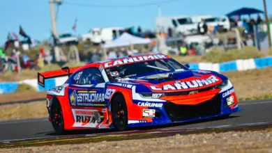 El chevrolet Camaro de Quijada en la pista