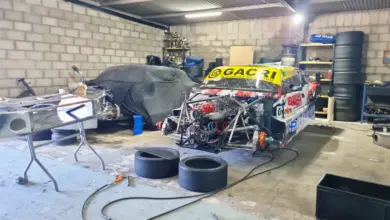 Chevy de Dose desarmada en le taller