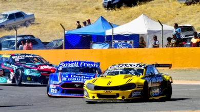 El Torino va adelante del Mustang y del Camaro