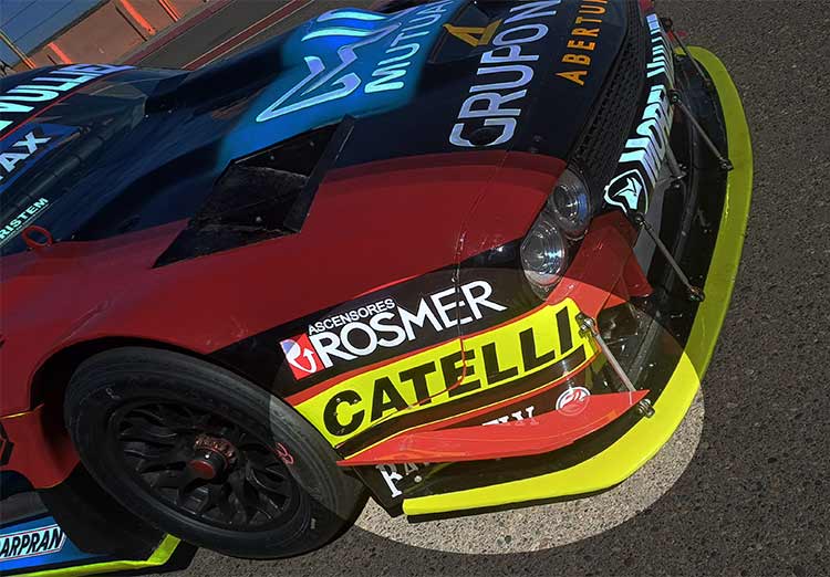 Deflector en la trompa del Dodge Challenger de TC.