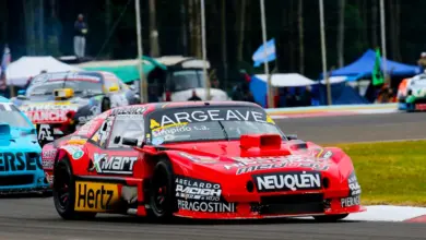 Chevrolet doblando