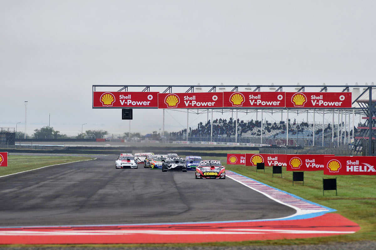 Pelotón de TC en Termas.