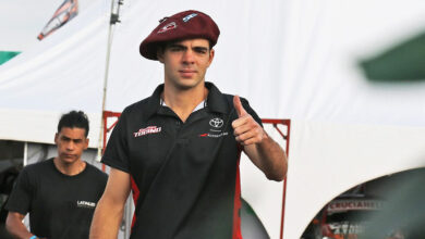 Todino haciendo ok.