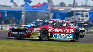 Dodge Challenger de Juan Martín Trucco en Concepción del Uruguay.