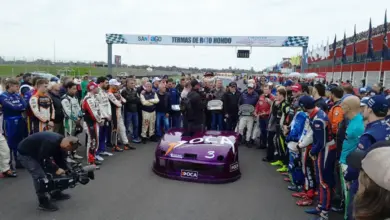Homenaje a Traverso en la grilla del TC en Termas.