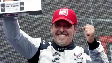 Gastón Mazzacane celebrando en el podio de Termas.