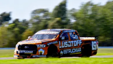 Ford Ranger avanzando