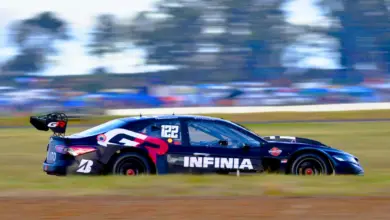 Toyota Camry NG de Andrés Jakos en Concepción del Uruguay.