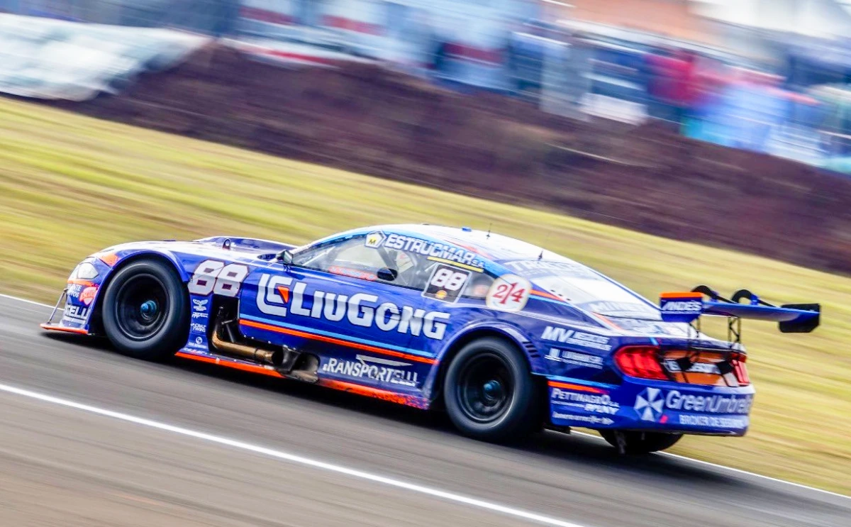 Mustang subiendo