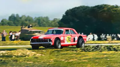 Ford "angostado" de Carlos Reutemann en el Turismo Carretera.