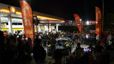 Estación Shell y auto de TC.