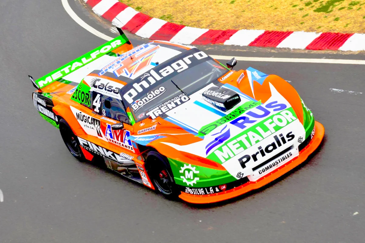 Dodge GTX de Jonatan Castellano en Buenos Aires.