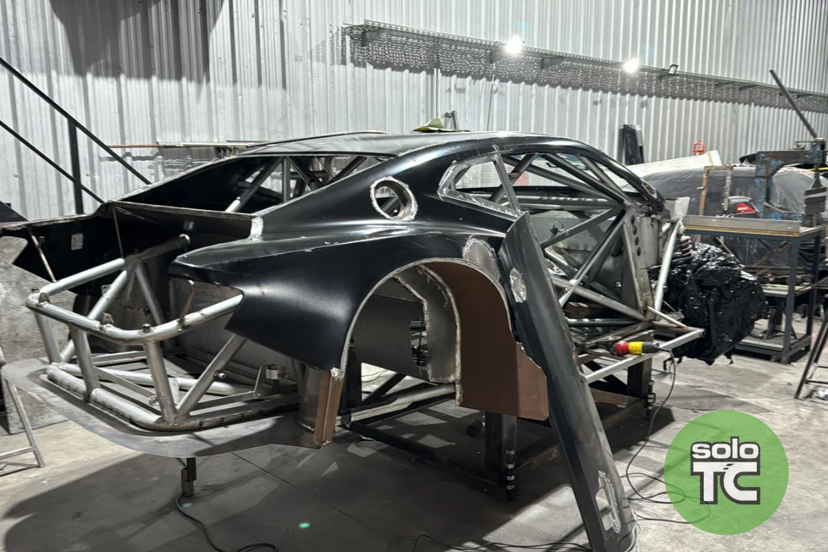 Camaro de Mangoni.