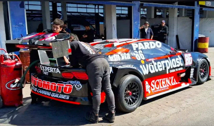 Camaro en boxes