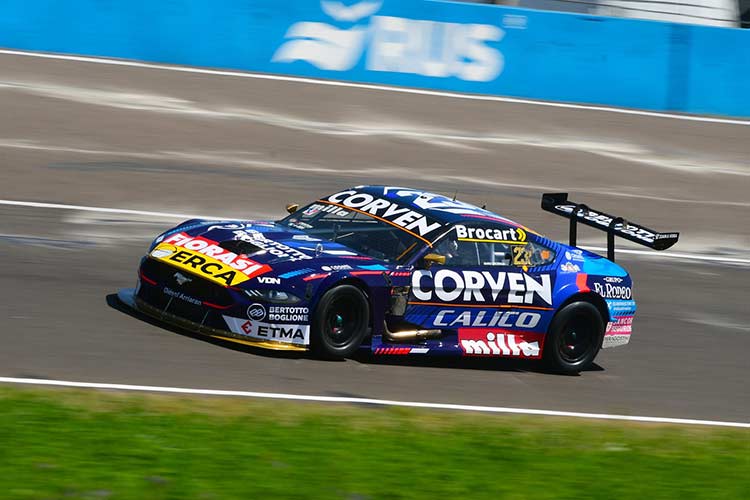 Mustang de Urcera.