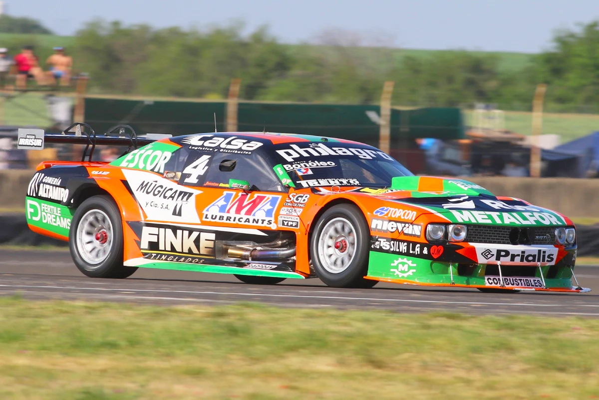 Challenger en la pista